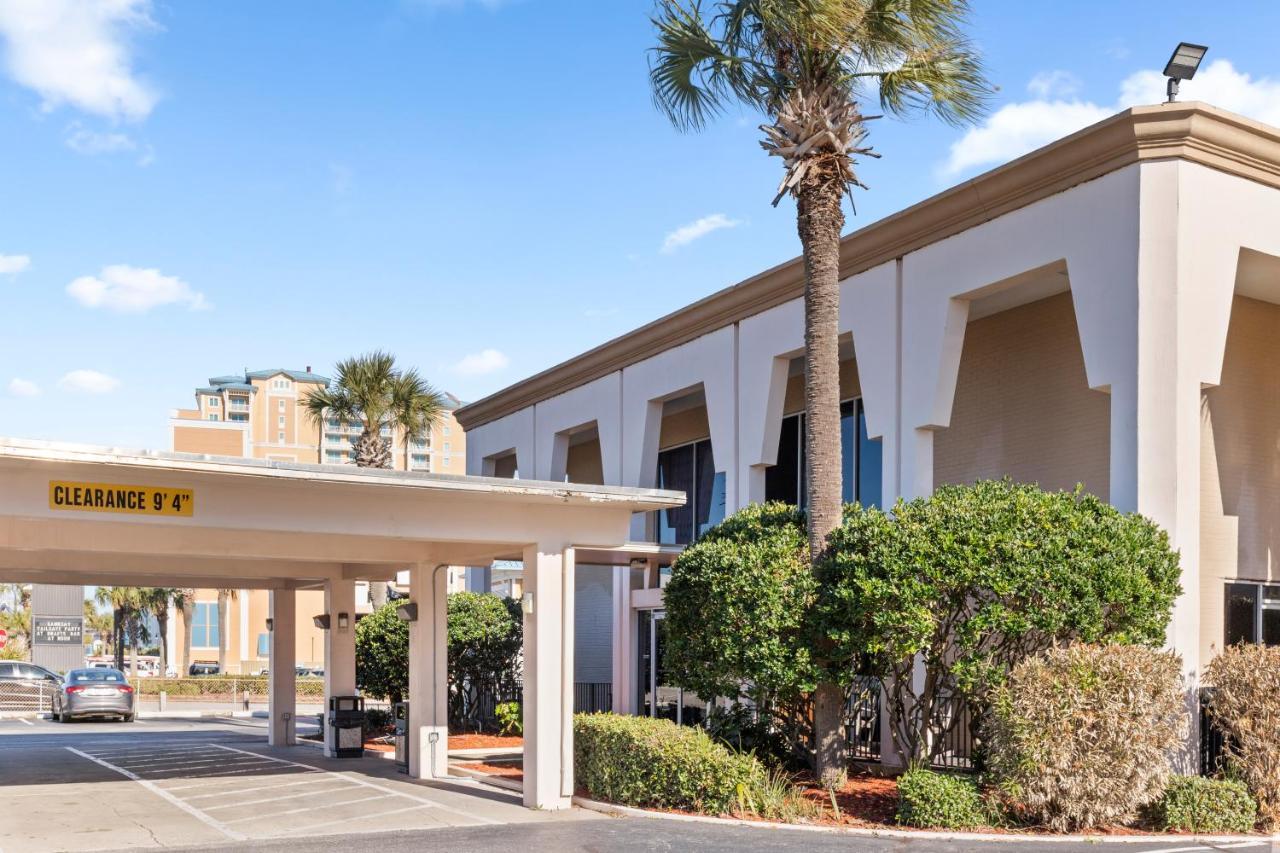 Ocean Crest Inn And Suites Myrtle Beach Exterior photo