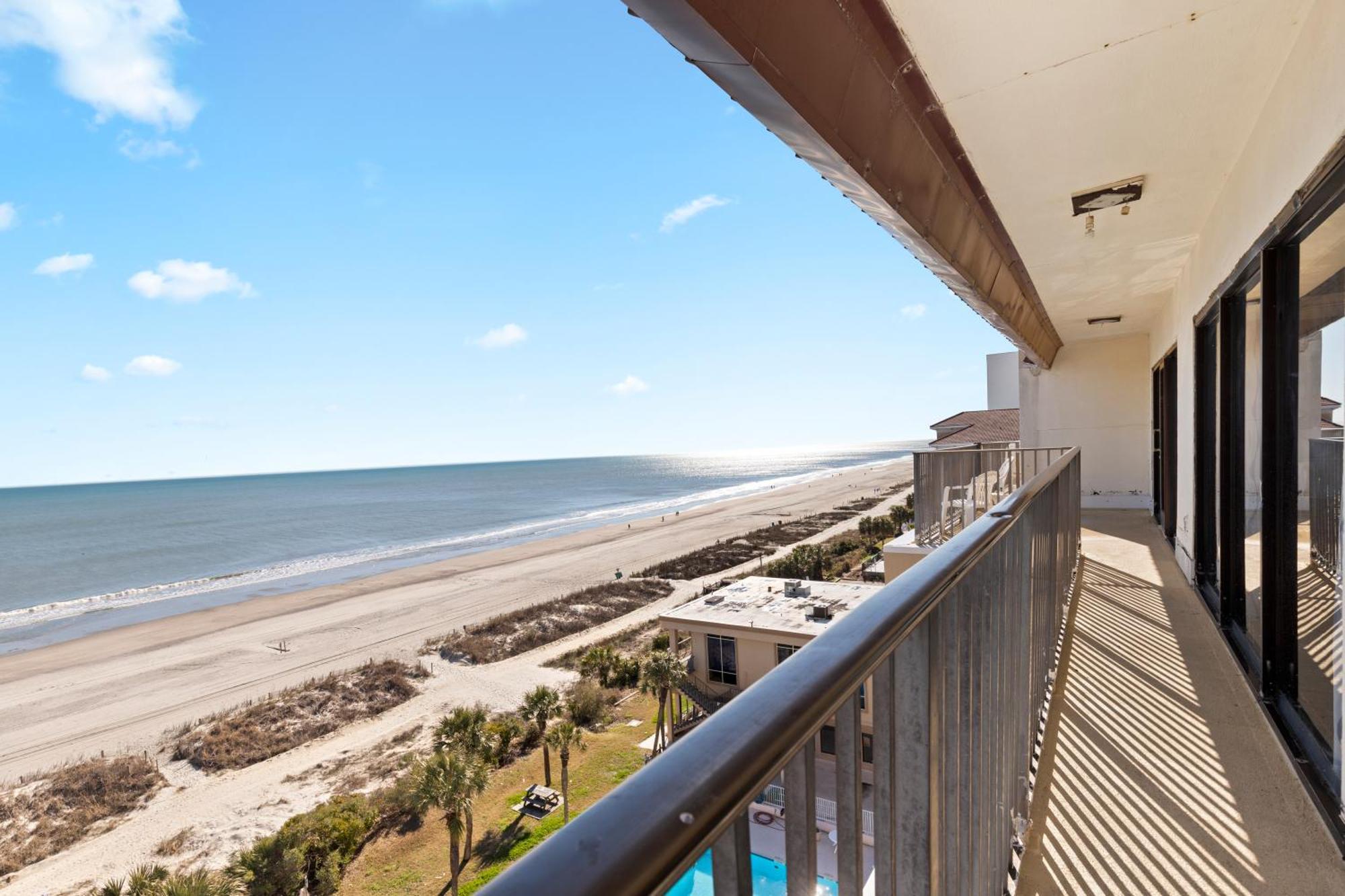 Ocean Crest Inn And Suites Myrtle Beach Exterior photo